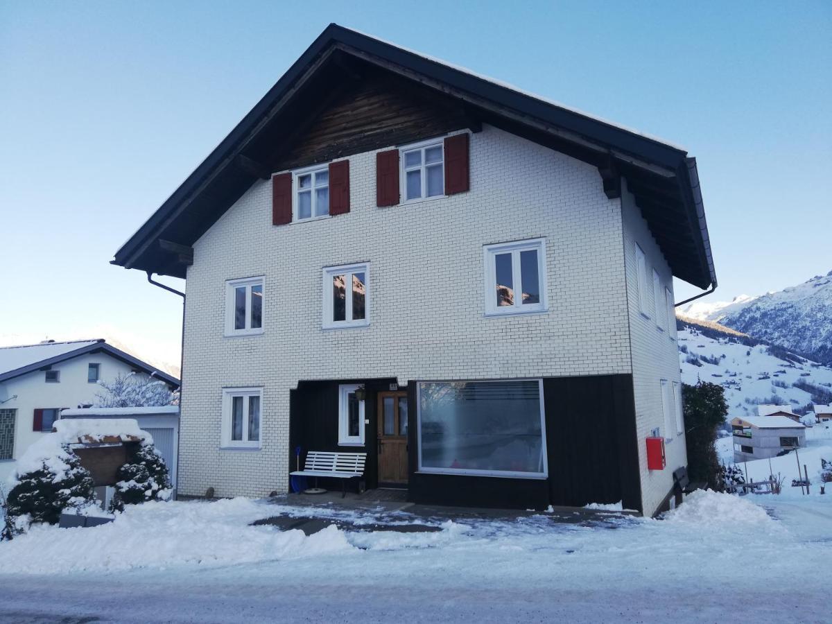 Ferienwohnung Im Herzen Von Raggal Exterior photo